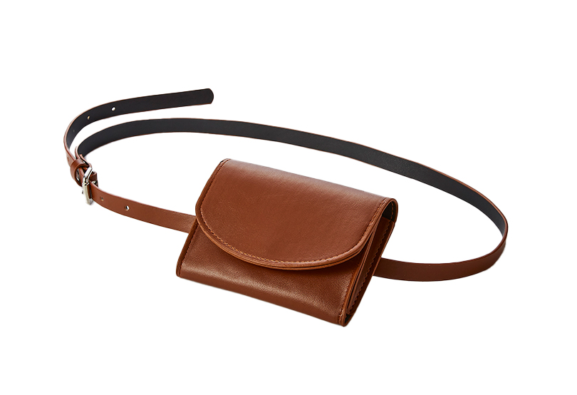 가방이 달린 벨트